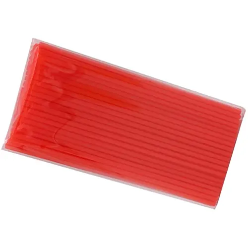 Canudos vermelhos